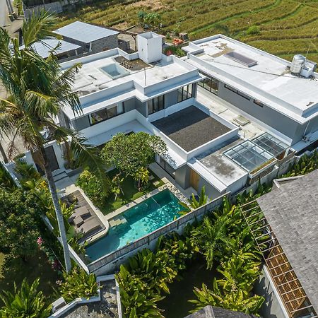 Villa Arunika - Stylish Tropical 2Br Villa Close To Nyanyi Beach! Selemadeg Exterior foto