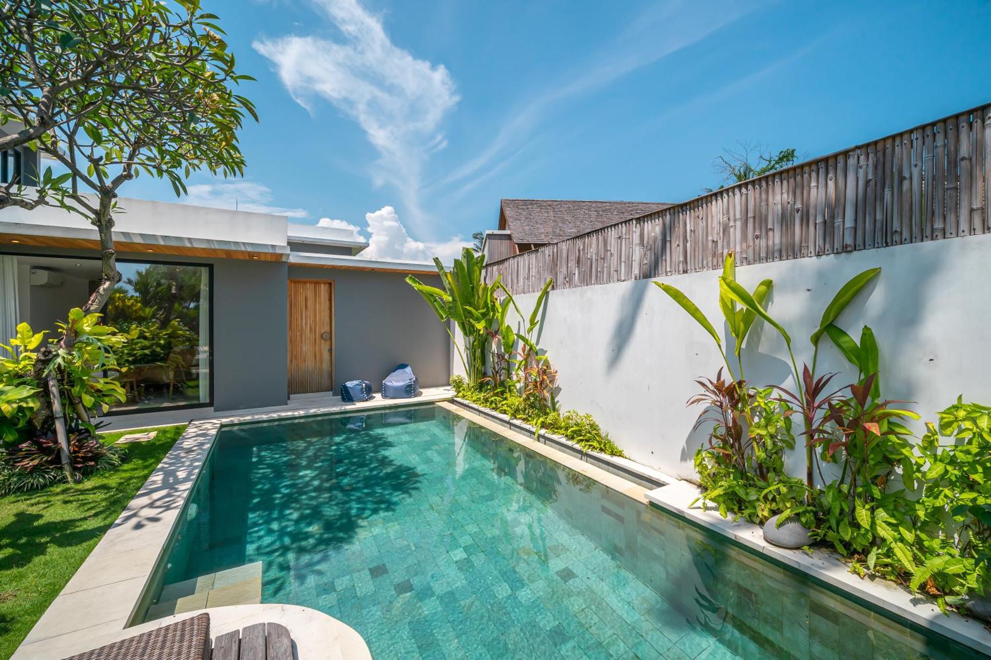 Villa Arunika - Stylish Tropical 2Br Villa Close To Nyanyi Beach! Selemadeg Exterior foto