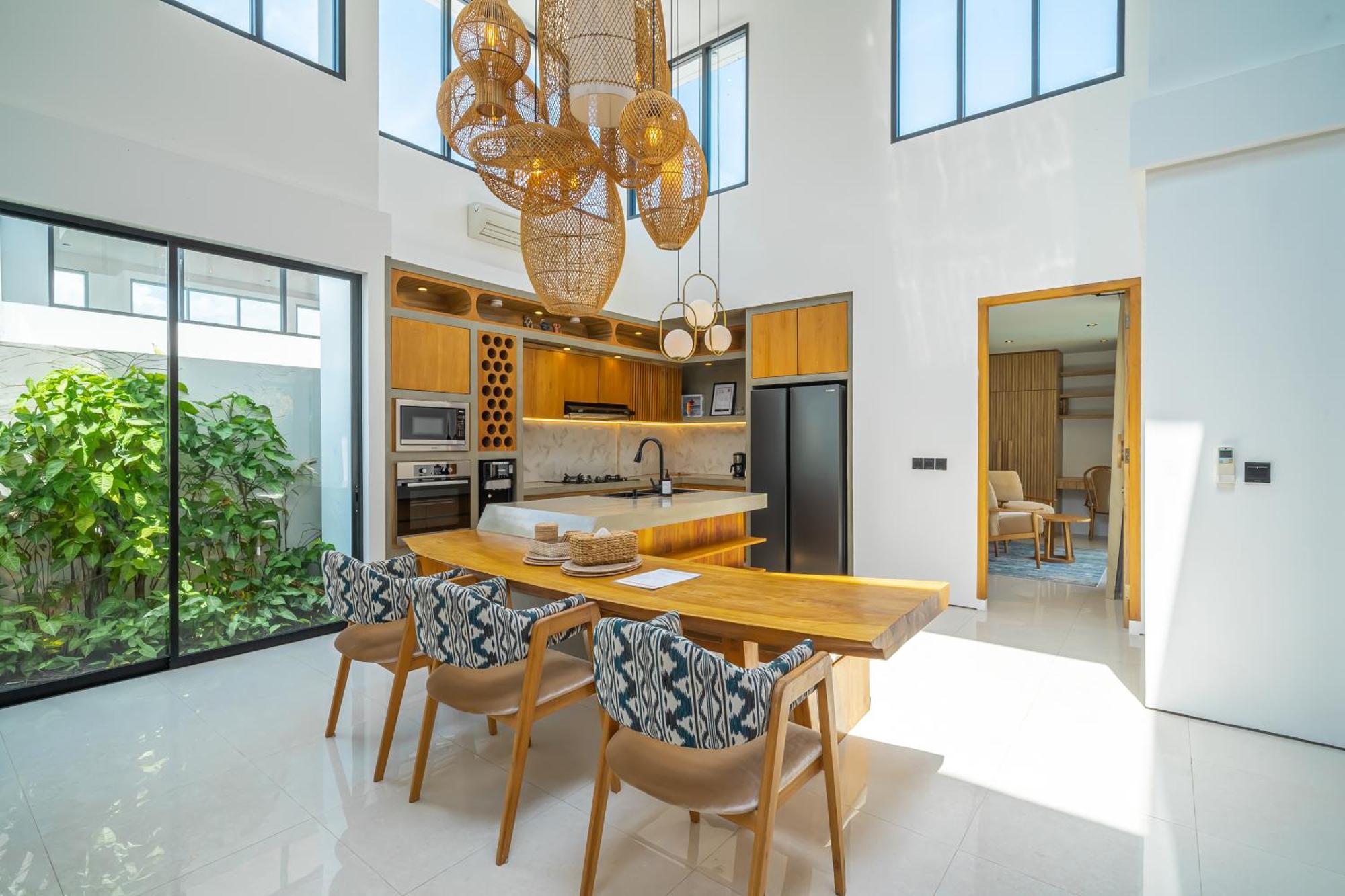 Villa Arunika - Stylish Tropical 2Br Villa Close To Nyanyi Beach! Selemadeg Exterior foto