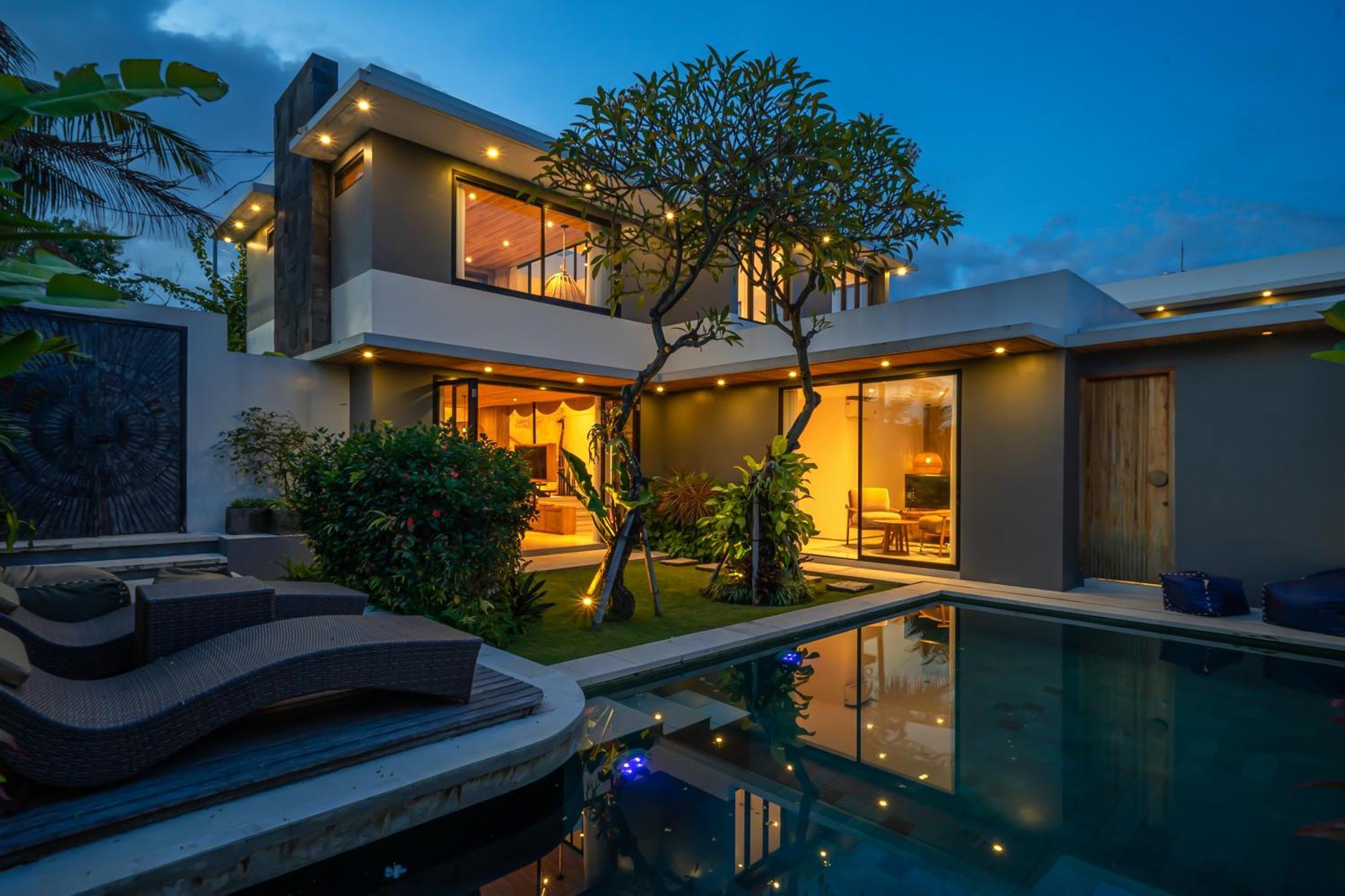 Villa Arunika - Stylish Tropical 2Br Villa Close To Nyanyi Beach! Selemadeg Exterior foto